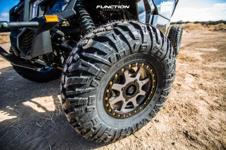 1 2018 Maverick X3 Turbo Can Am Stock Kmc Ks234 Gunmetal