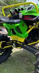 1 2019 Maverick X3 X Mr Turbo R Can Am High Lifter Fuel Runner Black