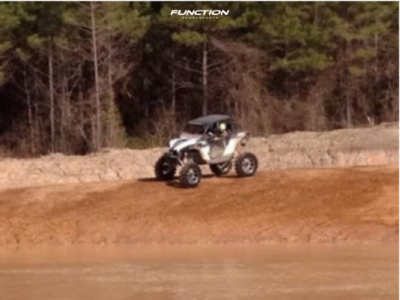 1 2014 Maverick 1000 Can Am Lift 6 Hella Outside Flares