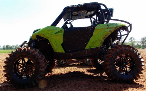1 2013 Maverick 1000 Can Am Lift 6 Outside Flares
