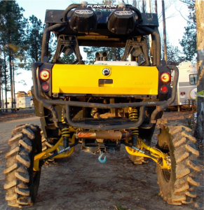 1 2011 Commander 1000 Can Am Lift 6 Outside Flares