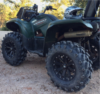 1 2010 Grizzly Yamaha Lift 3 Outside Flares