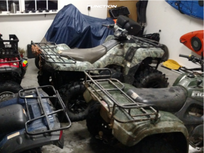 1 2005 Brute Force 750 Kawasaki Stock Outside Flares